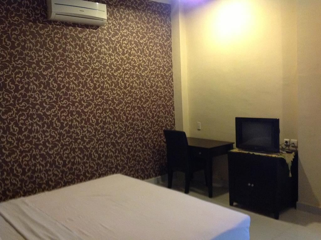 Hotel Carolina Transit Medan Pokój zdjęcie