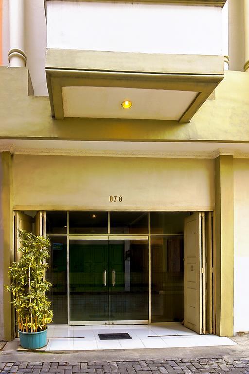 Hotel Carolina Transit Medan Zewnętrze zdjęcie